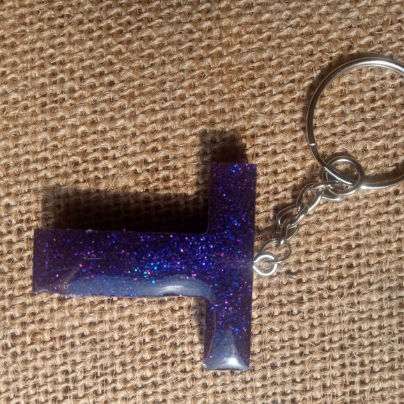 Letter Keychain - Picture 2 of 2